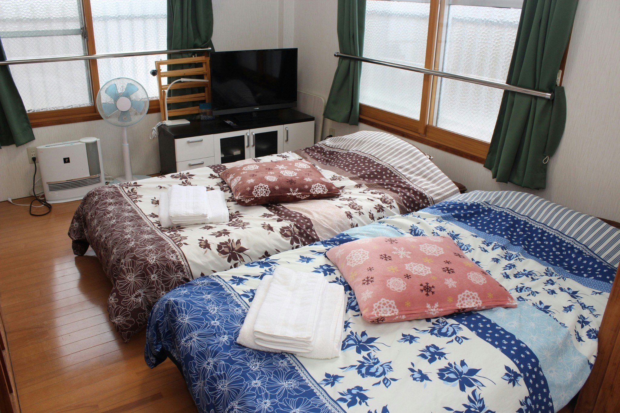 Wiiで遊ぼう201 4人OK wifi アメニティ完備ベッド4台 MIYUKI HOUSE